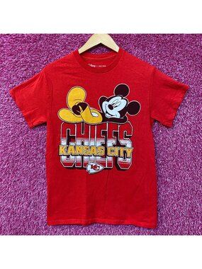 Junk Food x NFL Disney Mickey Mouse Kick Back Kansas City Chiefs Shirt XS